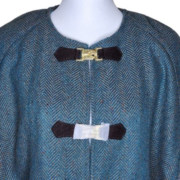 Soft Surroundings Hampstead Tweed Wool Herringbone Cape Toggle Teal Coat Size M - Picture 3 of 15